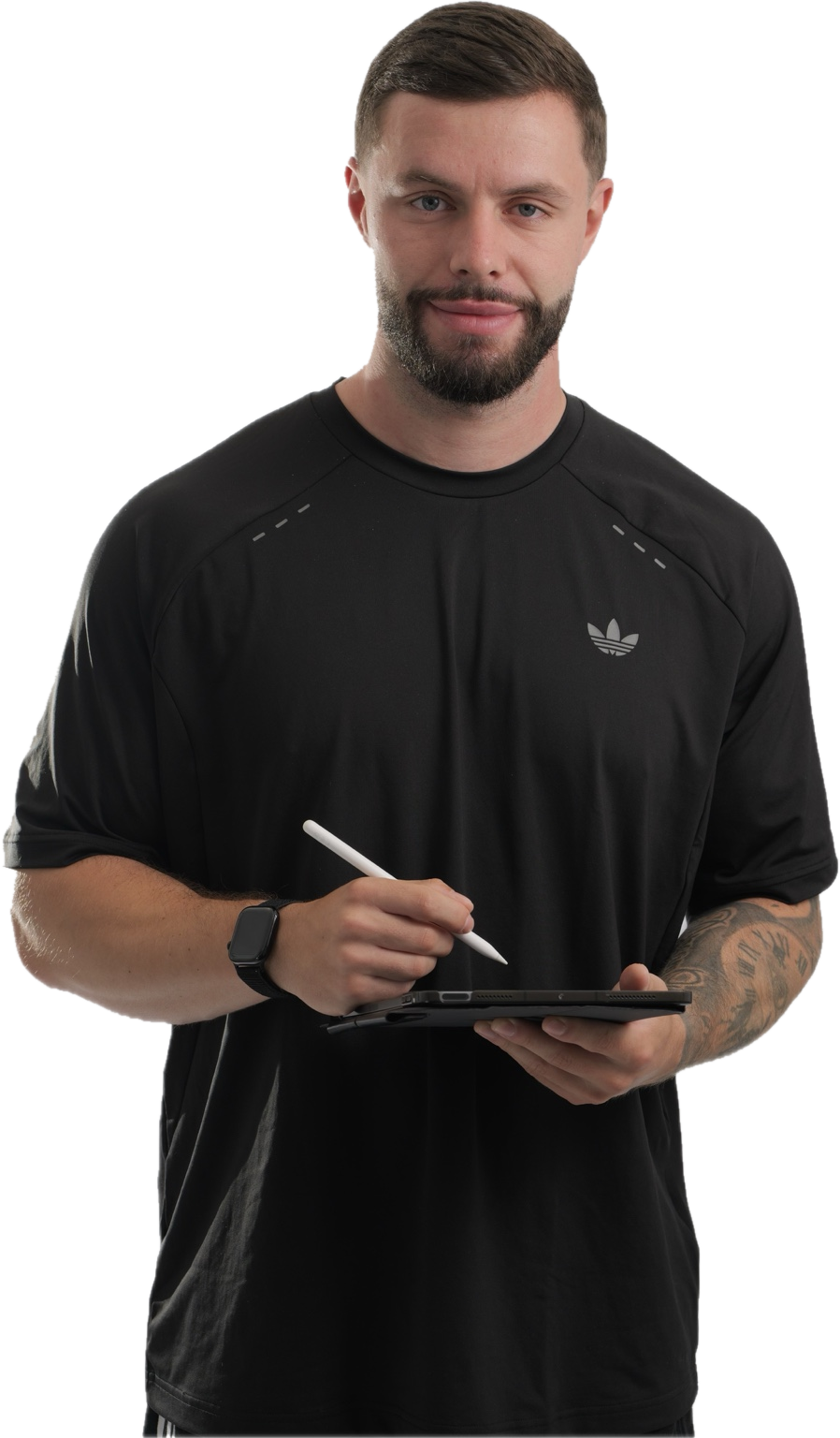 Kevin Degenhardt bereitet mit Tablet und Stift einen Vortrag vor